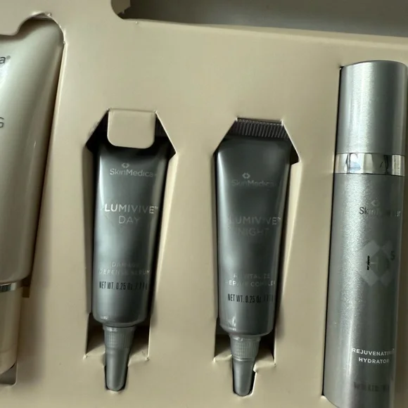 SkinMedica Cleanser & Serum Set - Picture 5 of 5